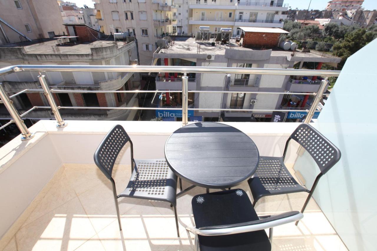 Nika Hotel Sarande Ngoại thất bức ảnh