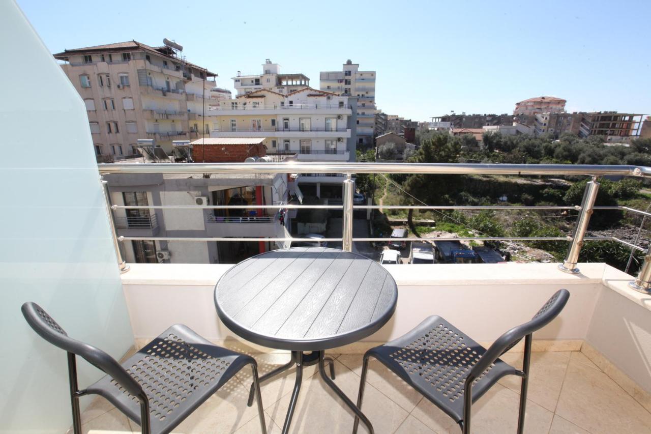 Nika Hotel Sarande Ngoại thất bức ảnh