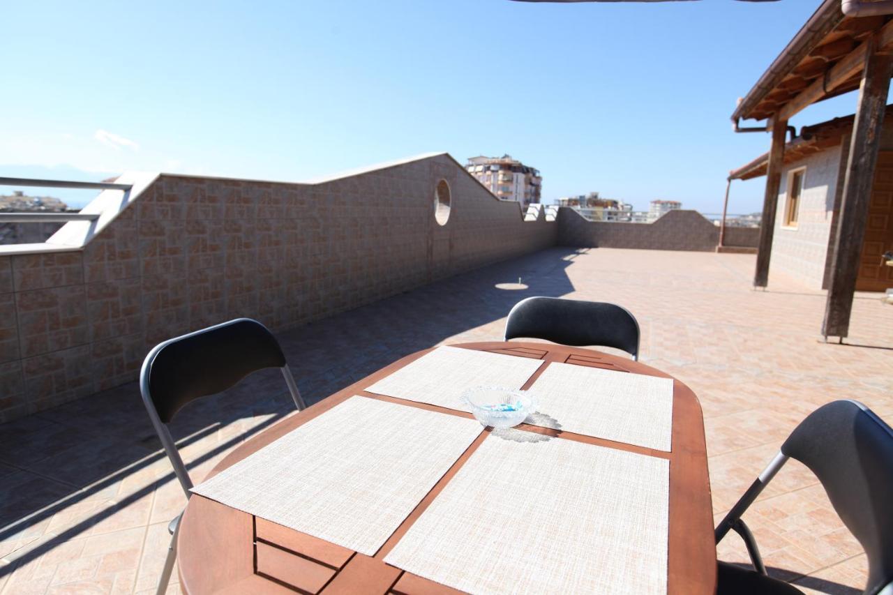 Nika Hotel Sarande Ngoại thất bức ảnh
